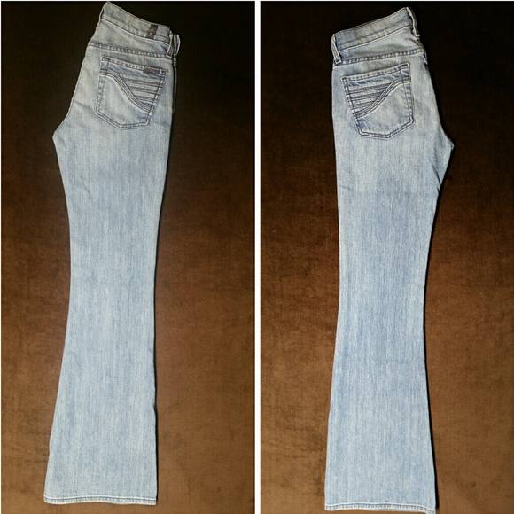7 For All Mankind jeans 25 Flare, Light Swiss Blue - Picture 3 of 8